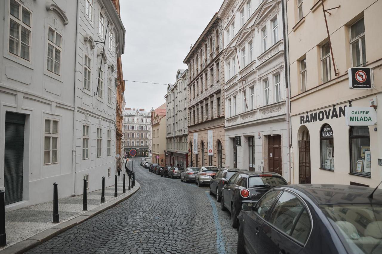 Skolska Junior Apartment Прага Экстерьер фото